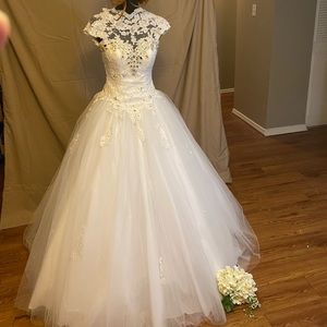 Mori Lee White Ball Gown for Wedding/Prom/Cotillion!